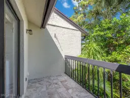 Picture of 1808 Kings Lake Blvd 203, Naples, FL 34112