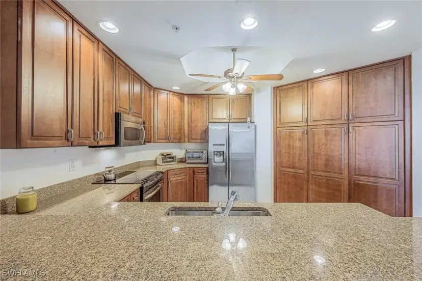 Picture of 5781 Cape Harbour Dr 810, Cape Coral FL 33914