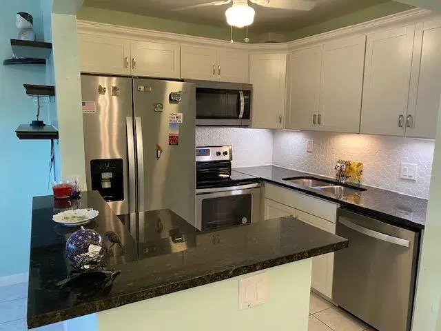 Picture of 24 Kingswood B 24, West Palm Beach FL 33417