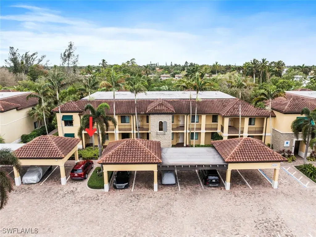 Picture of 1035 Sandpiper St F101, Naples, FL 34102