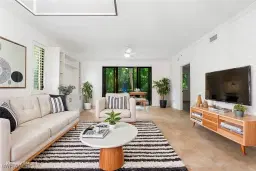 Picture of 1035 Sandpiper St F101, Naples, FL 34102