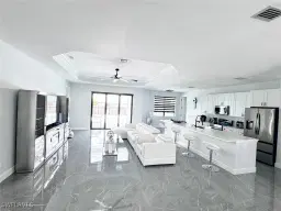 Picture of 2419 Country Club Blvd, Cape Coral, FL 33990