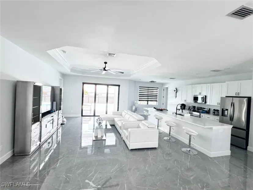 Picture of 2419 Country Club Blvd, Cape Coral FL 33990