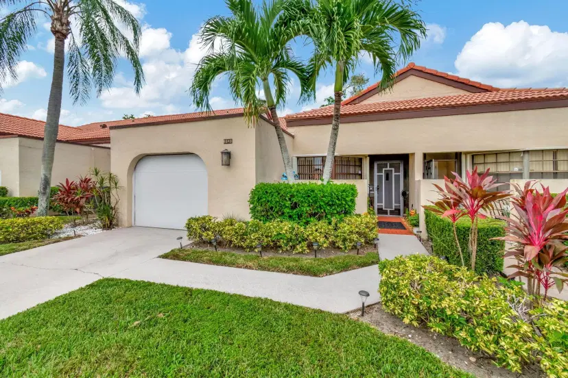 Picture of 8343 Mooring Circle, Boynton Beach FL 33472