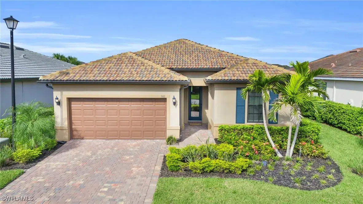 Picture of 3681 E Hampton Cir, Alva, FL 33920