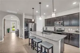 Picture of 3681 E Hampton Cir, Alva, FL 33920