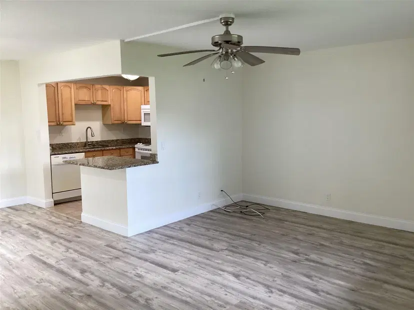 Picture of 880 Normandy 880, Delray Beach FL 33484