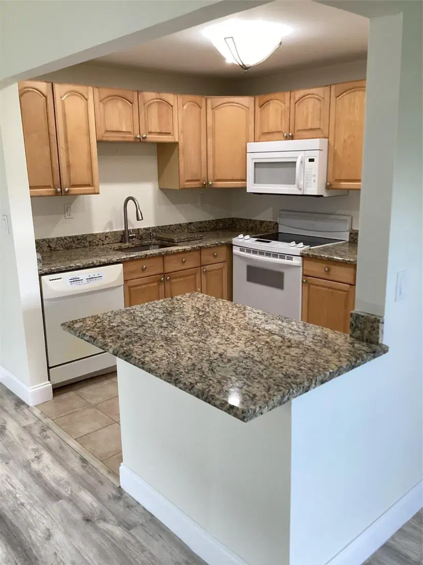 Picture of 880 Normandy 880, Delray Beach FL 33484