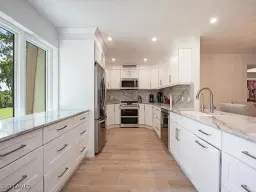 Picture of 100 Wilderness Way B-348, Naples, FL 34105