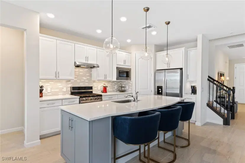 Picture of 2777 Amaranda Ct, Naples FL 34114