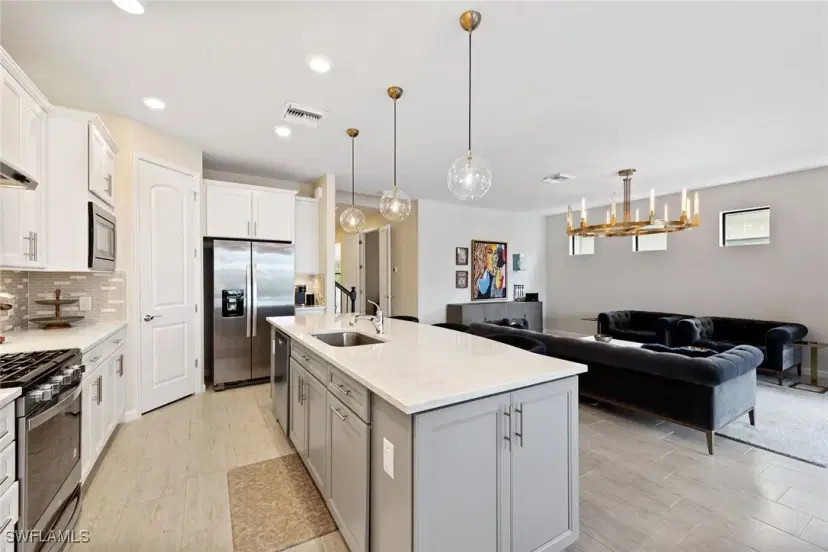 Picture of 2777 Amaranda Ct, Naples FL 34114