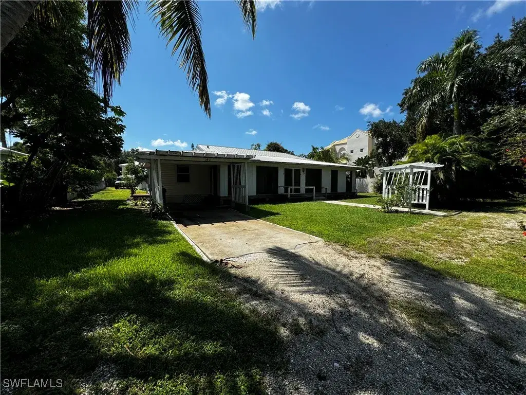 Picture of 162 11Th Ave S, Naples, FL 34102