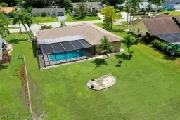 Picture of 3908 SE 3Rd Ave, Cape Coral, FL 33904