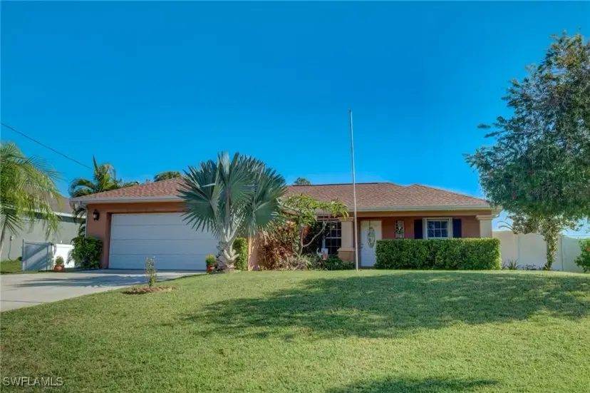 Picture of 3417 W Gator Cir, Cape Coral FL 33909