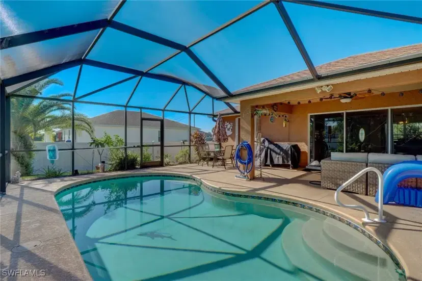 Picture of 3417 W Gator Cir, Cape Coral FL 33909