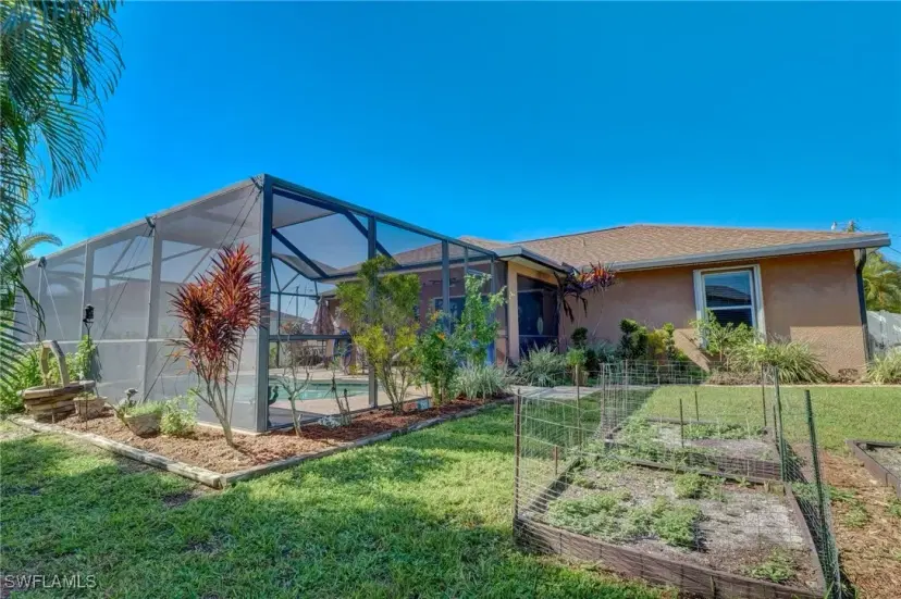 Picture of 3417 W Gator Cir, Cape Coral FL 33909