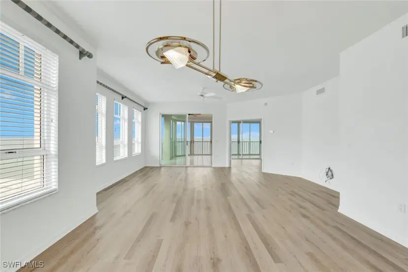 Picture of 267 Barefoot Beach Blvd X-606, Bonita Springs FL 34134