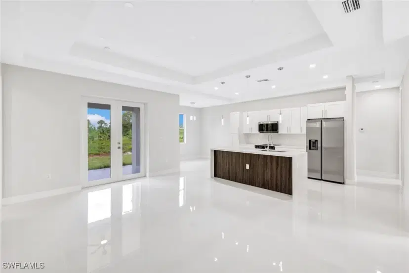 Picture of 1033 Marshall Ave E, Lehigh Acres FL 33974