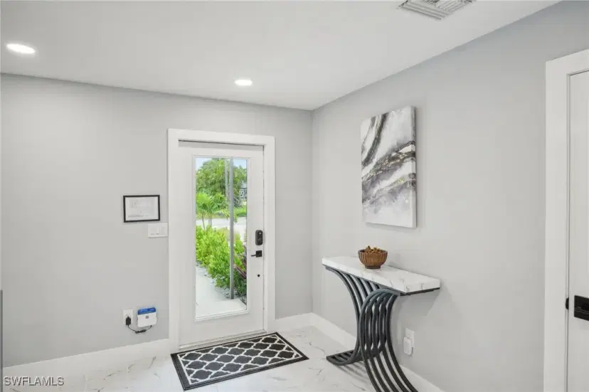 Picture of 268 Ibis St, Fort Myers Beach FL 33931