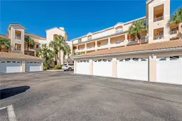 Picture of 992 Woodshire Ln D205, Naples, FL 34105