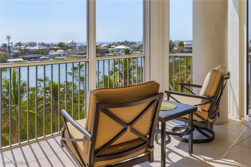 Picture of 4192 Bay Beach Ln 852, Fort Myers Beach FL 33931