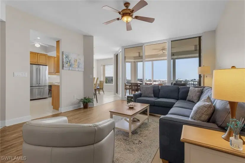 Picture of 4192 Bay Beach Ln 852, Fort Myers Beach FL 33931