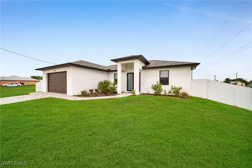 Picture of 533 NE 15Th Ter, Cape Coral FL 33909