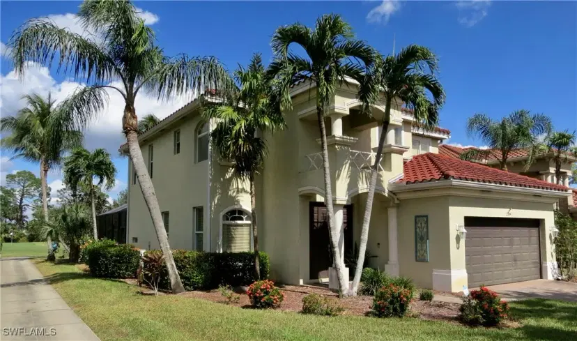 Picture of 2004 Par Dr, Naples FL 34120