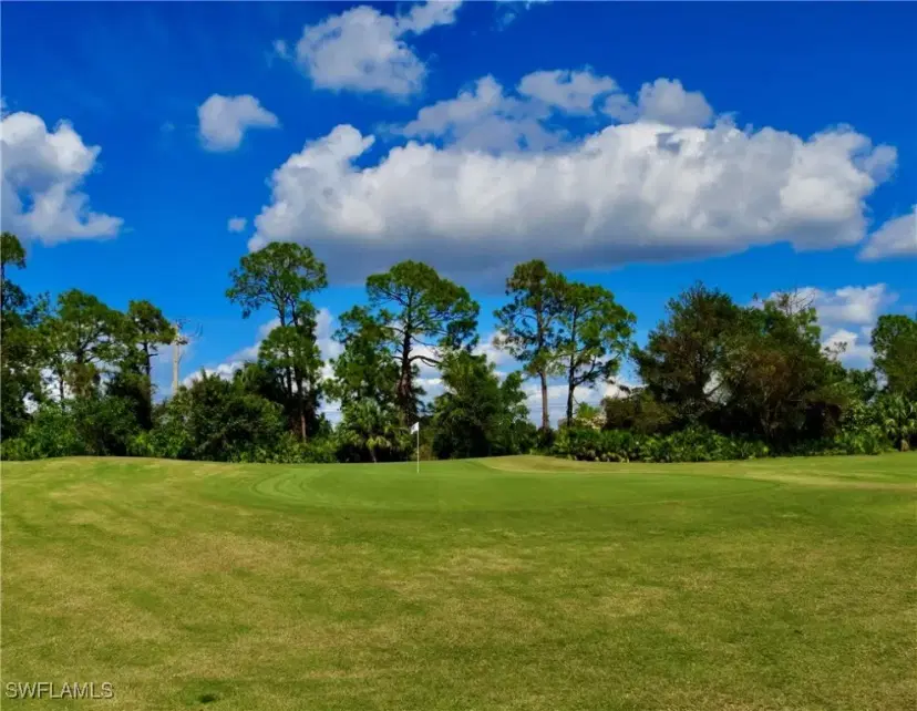 Picture of 2004 Par Dr, Naples FL 34120