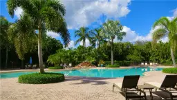 Picture of 2004 Par Dr, Naples, FL 34120