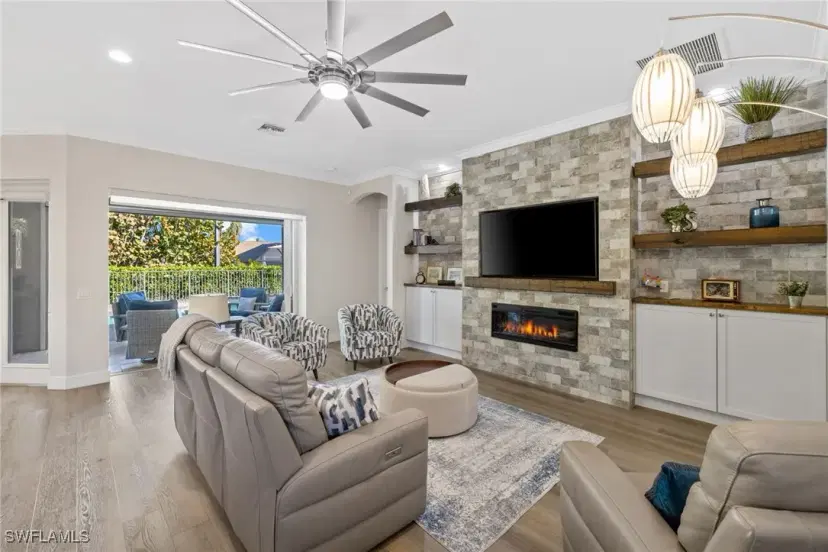 Picture of 3684 Sudbury Ln, Bonita Springs FL 34134