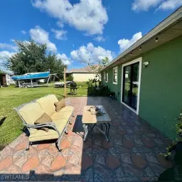 Picture of 105 NE 12Th Ter, Cape Coral, FL 33909
