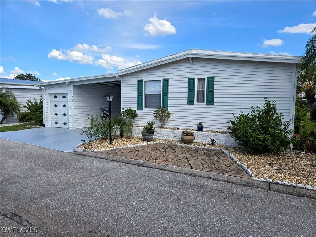 Picture of 262 Palmer Blvd, North Fort Myers, FL 33903