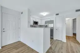 Picture of 1055 Crystal Way I, Delray Beach, FL 33444