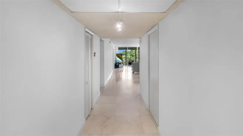 Picture of 535 Oaks Dr 508, Pompano Beach FL 33069
