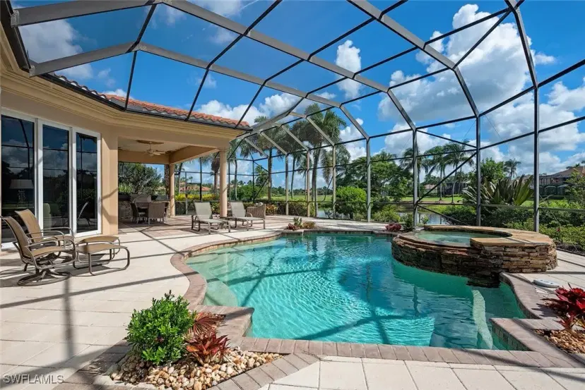 Picture of 2012 Isla Vista Ln, Naples FL 34105