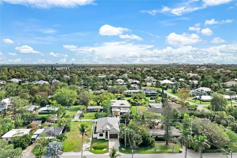 Picture of 1248 Trail Terrace Dr, Naples FL 34103