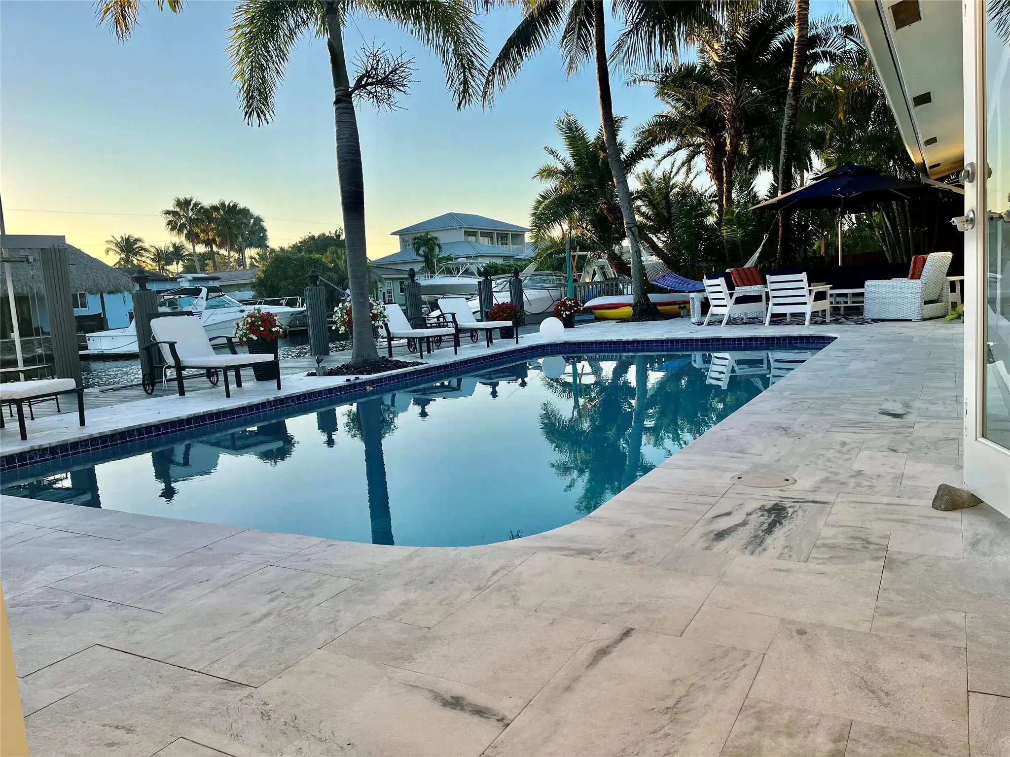 Picture of 380 SE 12Th Ave, Pompano Beach, FL 33060