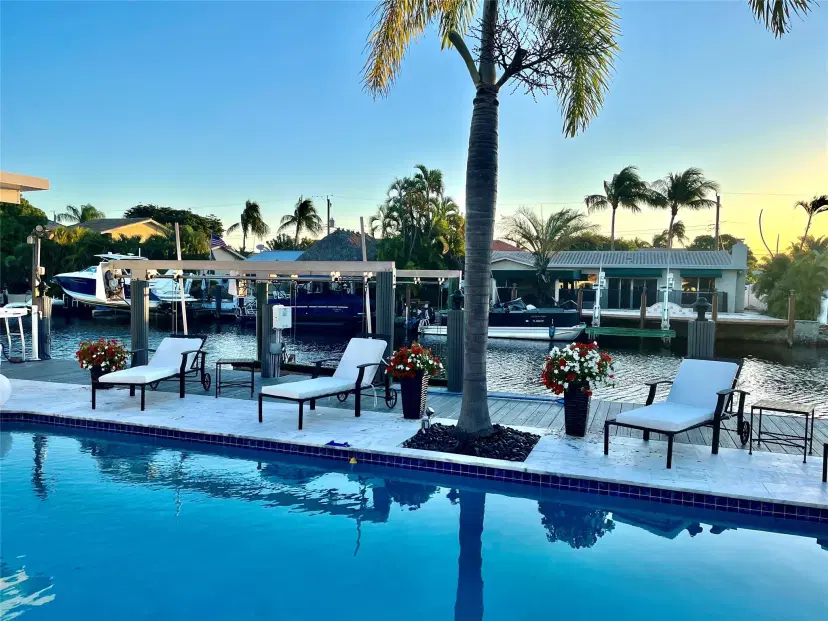 Picture of 380 SE 12Th Ave, Pompano Beach FL 33060