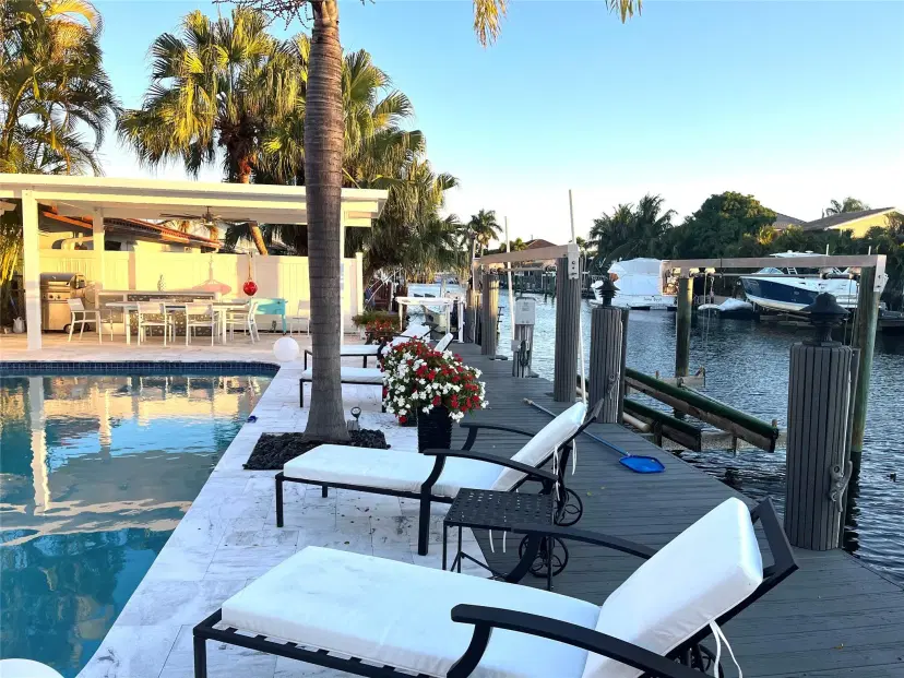 Picture of 380 SE 12Th Ave, Pompano Beach FL 33060
