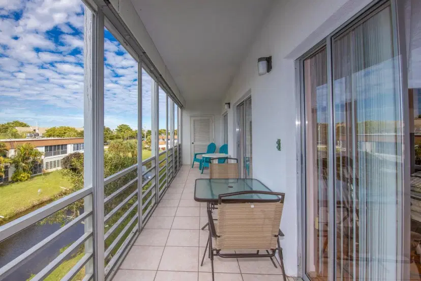 Picture of 6289 Lear Drive 301, Lake Worth FL 33462