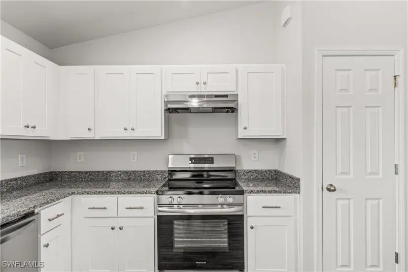 Picture of 3011 NW 16Th Pl, Cape Coral FL 33993