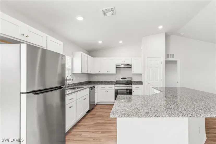 Picture of 3011 NW 16Th Pl, Cape Coral FL 33993