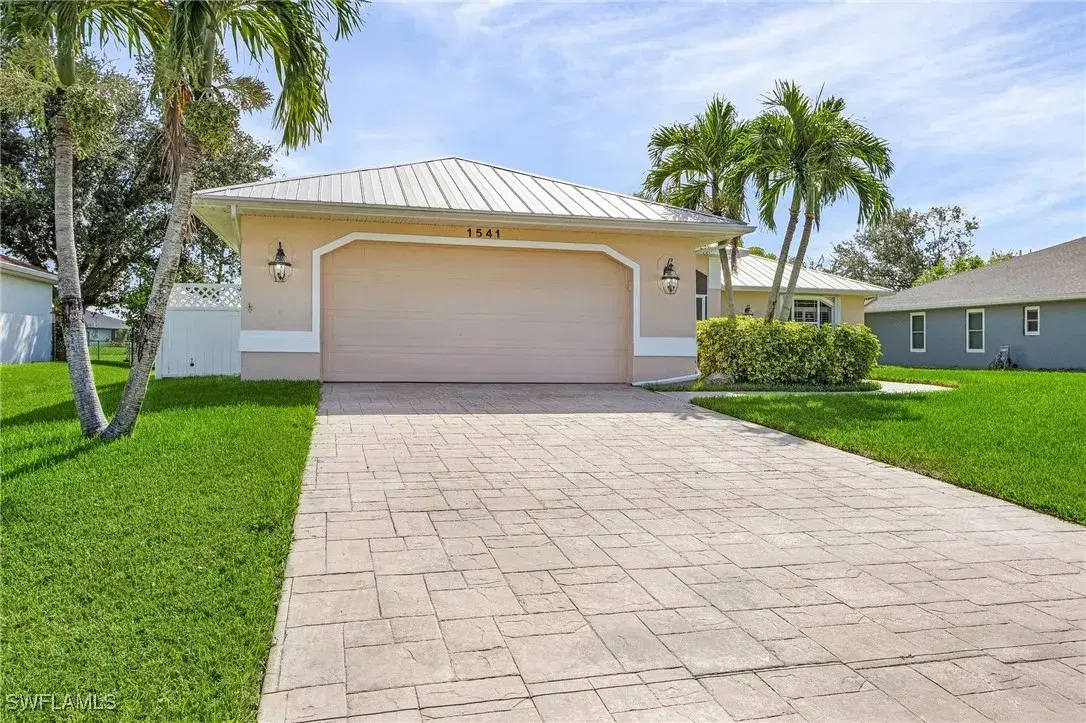 Picture of 1541 NW 25Th Ave, Cape Coral, FL 33993