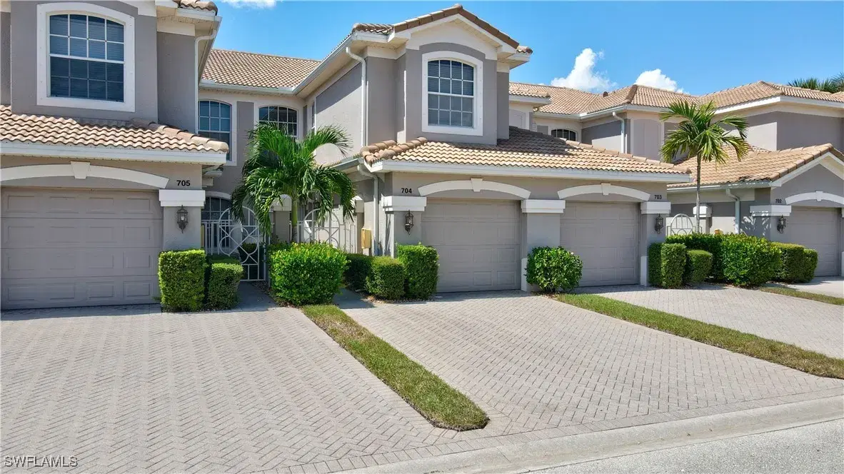 Picture of 10016 Sky View Way 704, Fort Myers, FL 33913