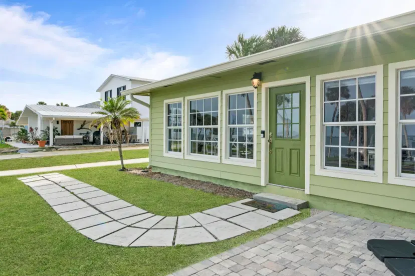 Picture of 8307 S Indian River Dr, Fort Pierce FL 34982