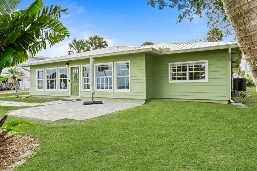 Picture of 8307 S Indian River Dr, Fort Pierce FL 34982