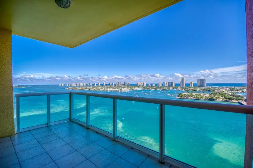 Picture of 2640 Lake Shore Drive 1914, Riviera Beach FL 33404