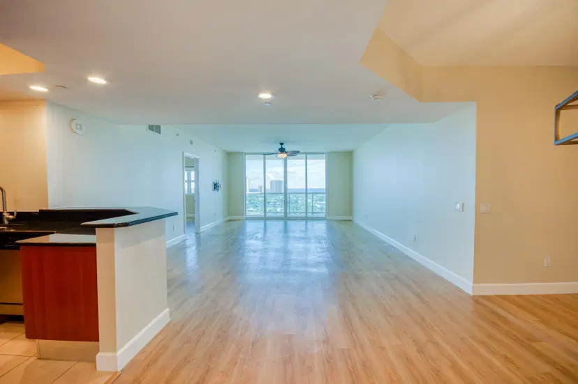 Picture of 2640 Lake Shore Drive 1914, Riviera Beach FL 33404