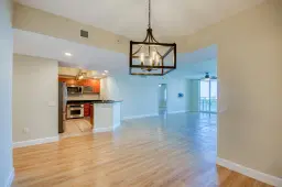 Picture of 2640 Lake Shore Drive 1914, Riviera Beach, FL 33404